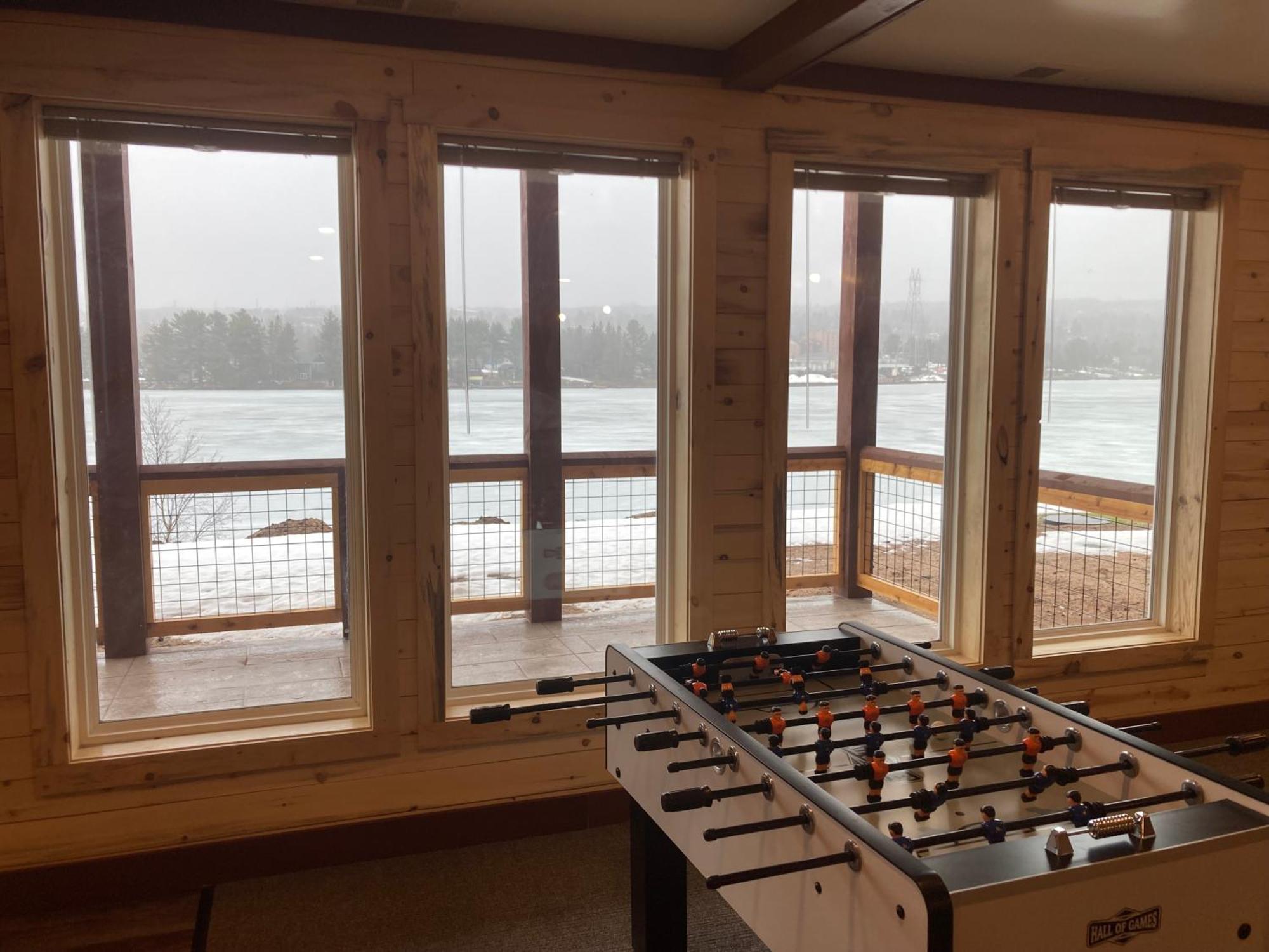 Keweenaw Waters Resort 霍顿 外观 照片