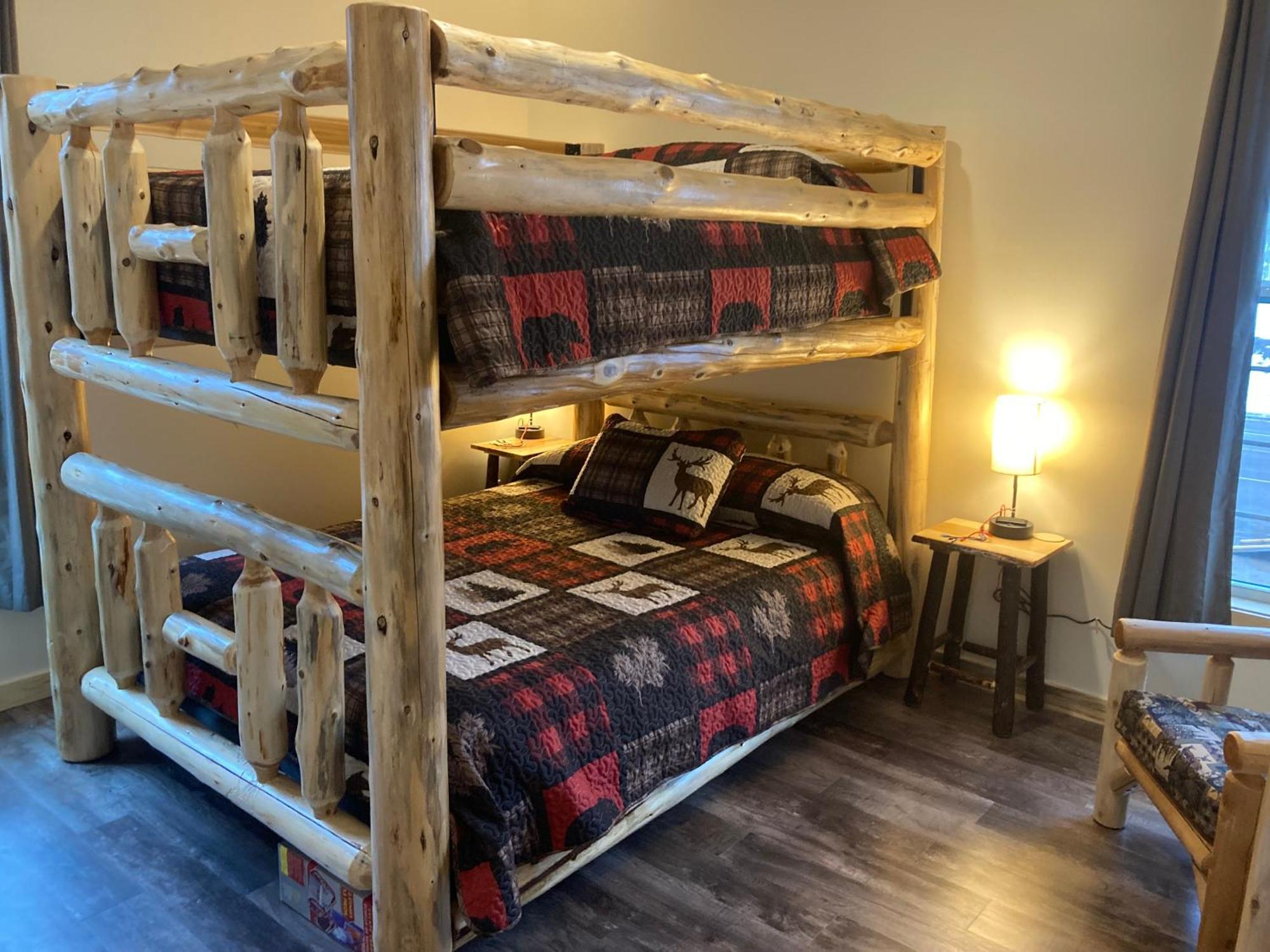 Keweenaw Waters Resort 霍顿 外观 照片