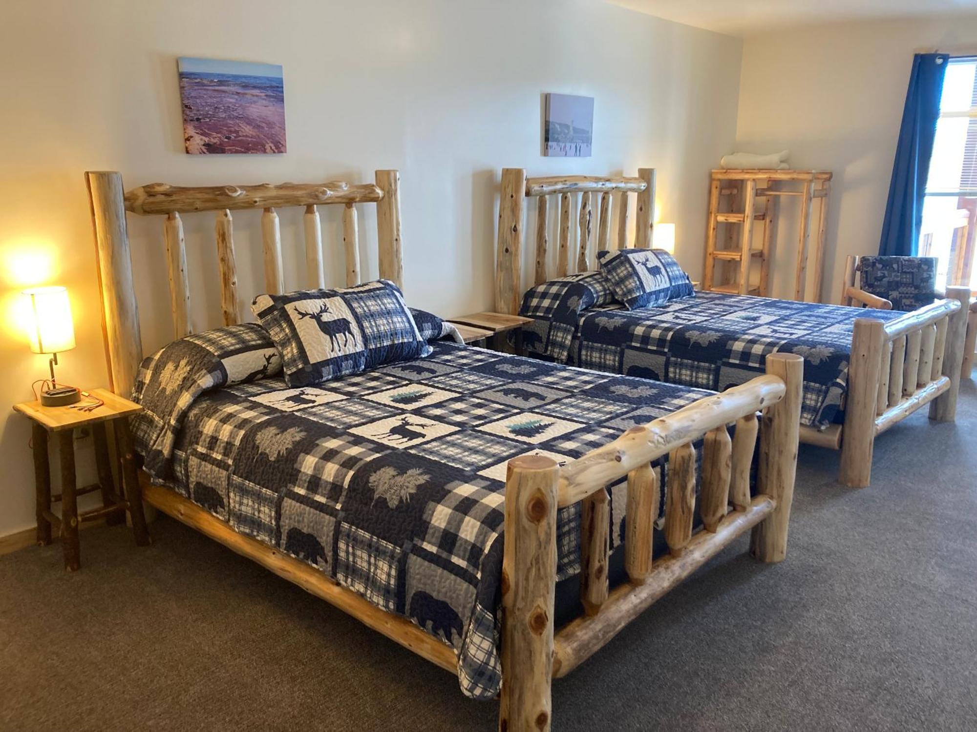 Keweenaw Waters Resort 霍顿 外观 照片